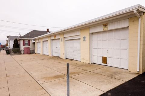 196 County St, Fall River, MA 02723 photo 41