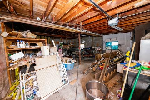 196 County St, Fall River, MA 02723 photo 42