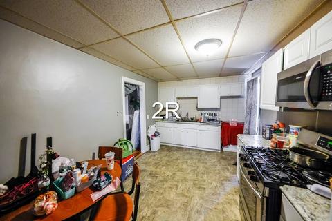 196 County St, Fall River, MA 02723 photo 24