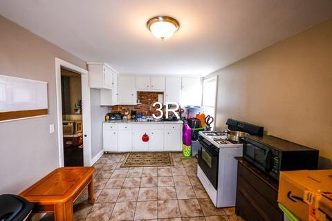 196 County St, Fall River, MA 02723 photo 32