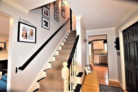 1 Vose Hill Rd, Maynard, MA 01754 photo 2