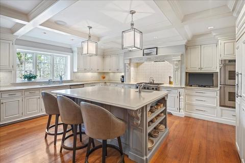 2 Huckleberry Hill Ln, Hingham, MA 02043 photo 9