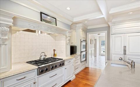 2 Huckleberry Hill Ln, Hingham, MA 02043 photo 12