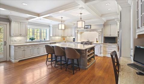 2 Huckleberry Hill Ln, Hingham, MA 02043 photo 13