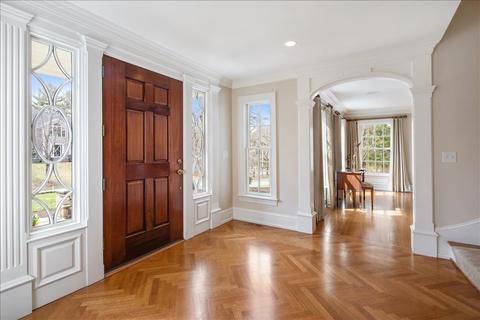 2 Huckleberry Hill Ln, Hingham, MA 02043 photo 5