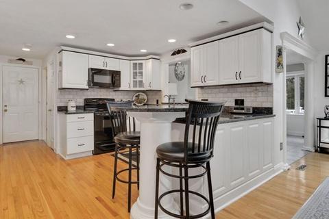 48 Square Rigger Ln, Barnstable, MA 02601 photo 9