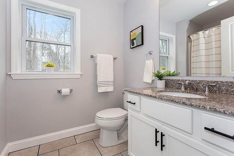2 Assabet St, Maynard, MA 01754 photo 17