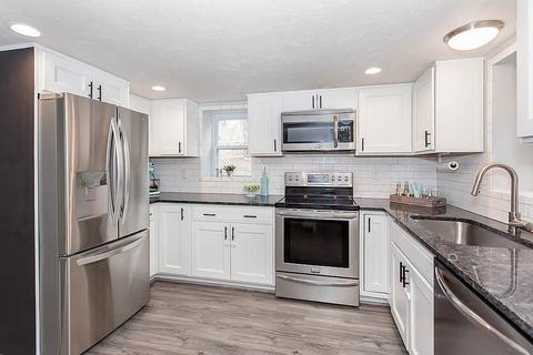 2 Assabet St, Maynard, MA 01754 photo 6