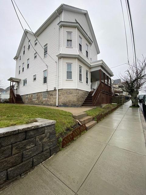 20 Freedom St, Fall River, MA 02724 photo 2