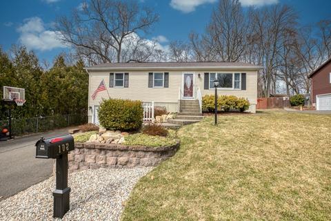 102 Anson St, Chicopee, MA 01020 photo 1