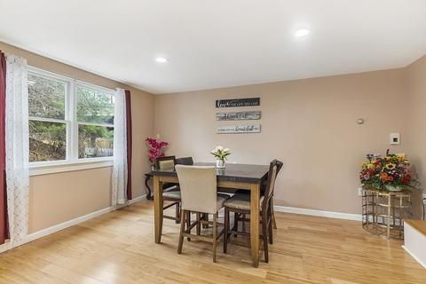 2 Sculley Rd, Ayer, MA 01432 photo 9