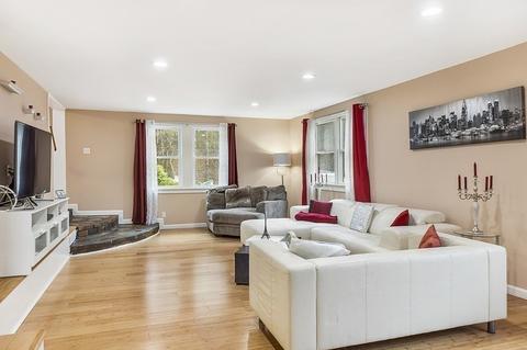 2 Sculley Rd, Ayer, MA 01432 photo 8