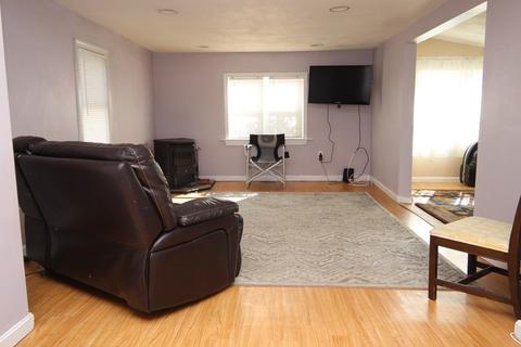 71 Liberty St, Danvers, MA 01923 photo 5