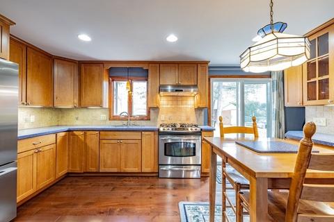 41 Saffron Cir, Springfield, MA 01129 photo 6