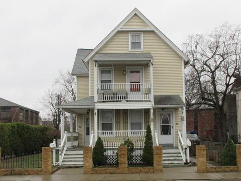 94 Andrew St, Springfield, MA 01109 photo 1
