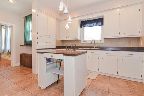 601 June St, Fall River, MA 02720 photo 14
