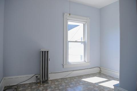 12 Baptist Ave, Chicopee, MA 01013 photo 21
