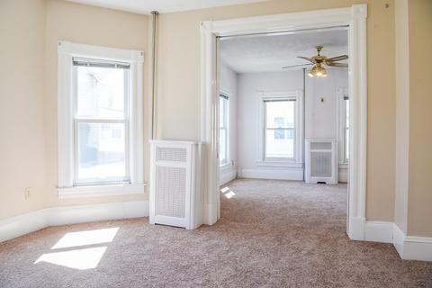 12 Baptist Ave, Chicopee, MA 01013 photo 15