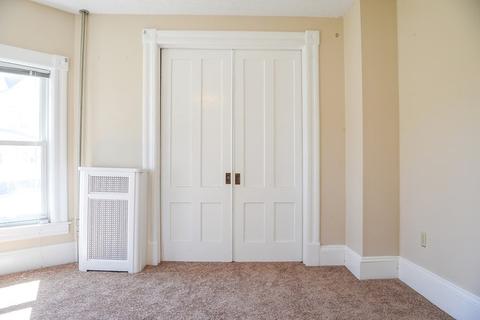 12 Baptist Ave, Chicopee, MA 01013 photo 16