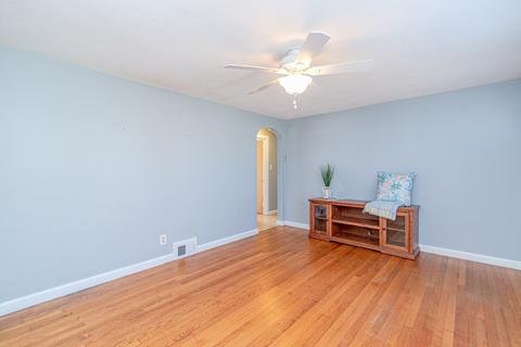 234 Shawmut St, Springfield, MA 01108 photo 12