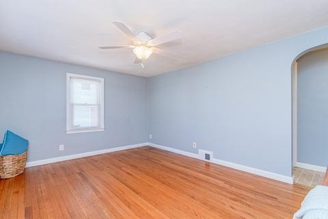 234 Shawmut St, Springfield, MA 01108 photo 11