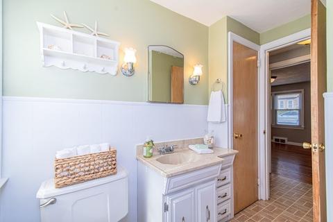 234 Shawmut St, Springfield, MA 01108 photo 18