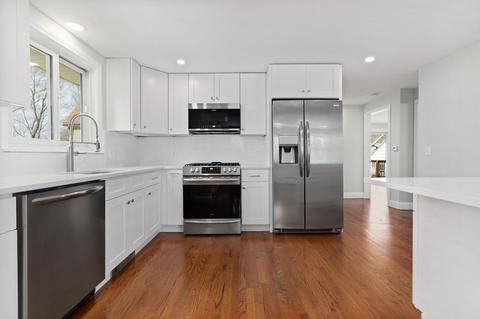 31 Jersey St, Dedham, MA 02026 photo 3