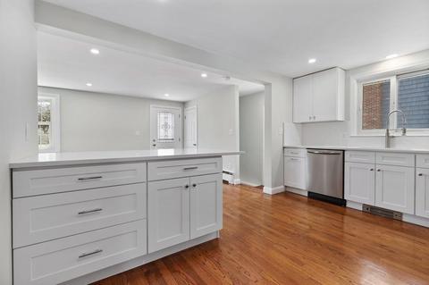31 Jersey St, Dedham, MA 02026 photo 6
