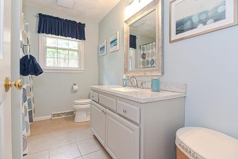 3 Bicknell Dr, Mendon, MA 01756 photo 36