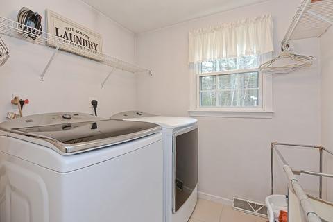 3 Bicknell Dr, Mendon, MA 01756 photo 23
