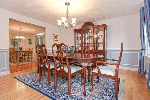 3 Bicknell Dr, Mendon, MA 01756 photo 9