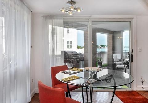 1 Commodore Ct #102, Hull, MA 02045 photo 4
