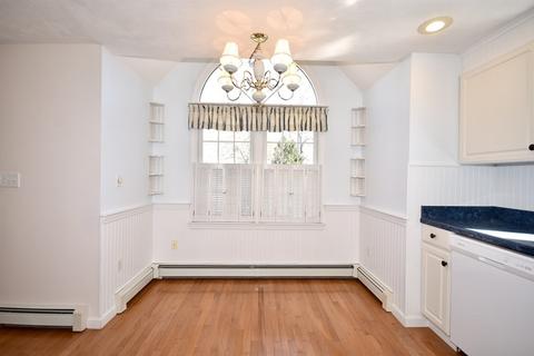 9 Nelson Cir, Mashpee, MA 02649 photo 6