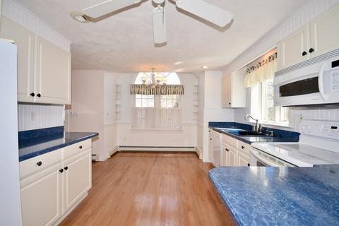 9 Nelson Cir, Mashpee, MA 02649 photo 5