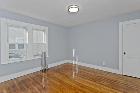 62 Draper St, Springfield, MA 01108 photo 10