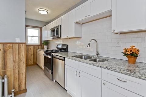 62 Draper St, Springfield, MA 01108 photo 16