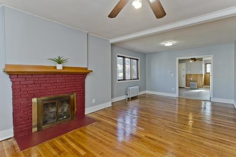 62 Draper St, Springfield, MA 01108 photo 3