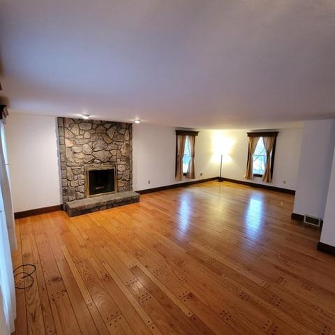 5 Hanson St, Dedham, MA 02026 photo 3