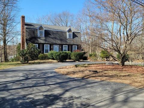 5 Hanson St, Dedham, MA 02026 photo 1