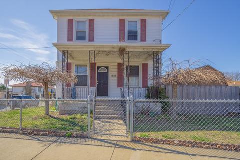 1665 Bay St, Fall River, MA 02724 photo 1