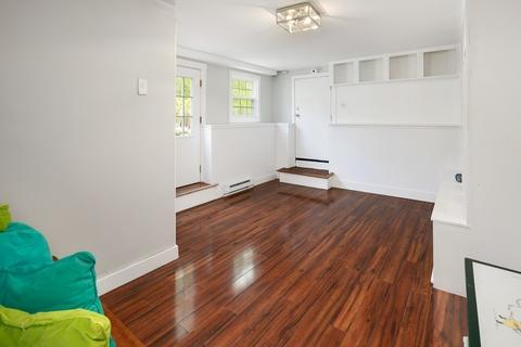 10 Leonard St, Hingham, MA 02043 photo 15