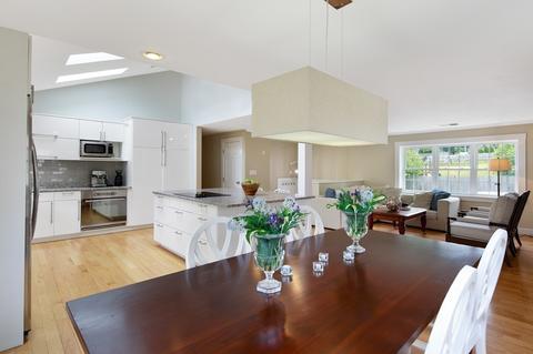 10 Leonard St, Hingham, MA 02043 photo 3