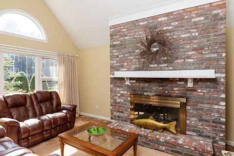 84 Walpole St #1D, Canton, MA 02021 photo 9