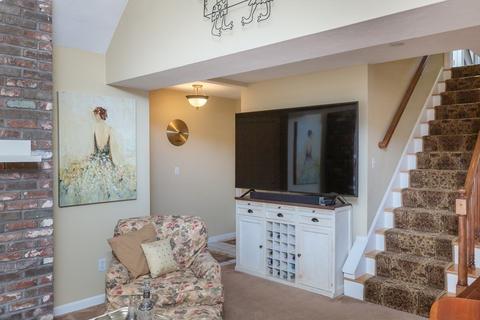 84 Walpole St #1D, Canton, MA 02021 photo 12
