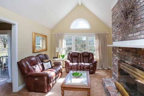 84 Walpole St #1D, Canton, MA 02021 photo 8