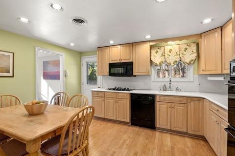 60 Gary Rd, Needham, MA 02494 photo 8