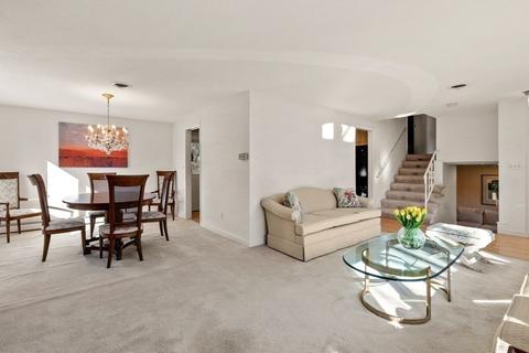 60 Gary Rd, Needham, MA 02494 photo 5