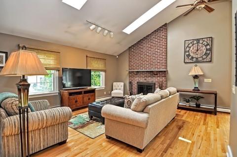398 Canedy St, Fall River, MA 02720 photo 7