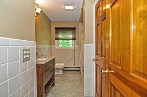 398 Canedy St, Fall River, MA 02720 photo 21