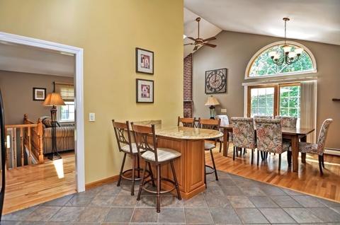398 Canedy St, Fall River, MA 02720 photo 12